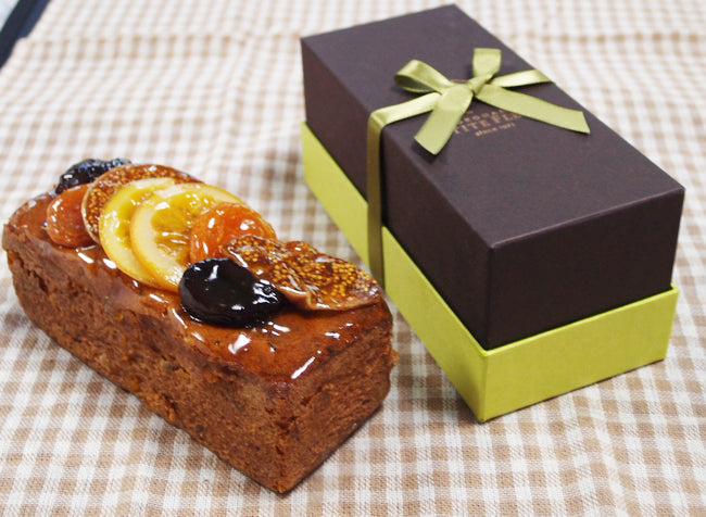 パウンドケーキ【フルーツパウンド】